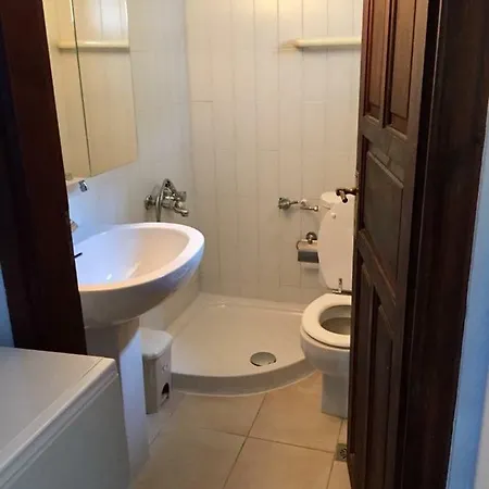 Valia: Traditional Luxurious * Pyrgadikia