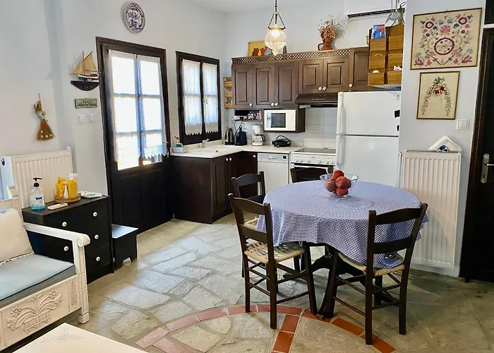 Villa Valia: Traditional Luxurious Pyrgadikia