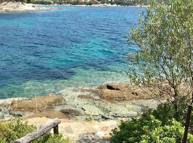 Valia: Traditional Luxurious Villa Pyrgadikia